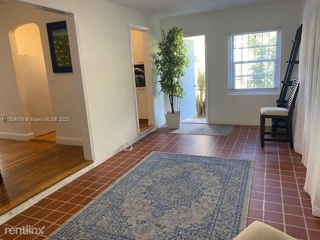 Building Photo - 2 br, 2 bath House - 3515 Monegro St