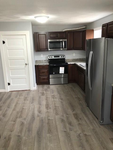 Foto del edificio - 7 Woodland Ct
