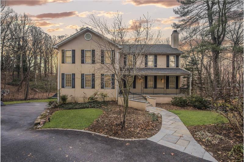 Foto principal - 930 Academy Ln