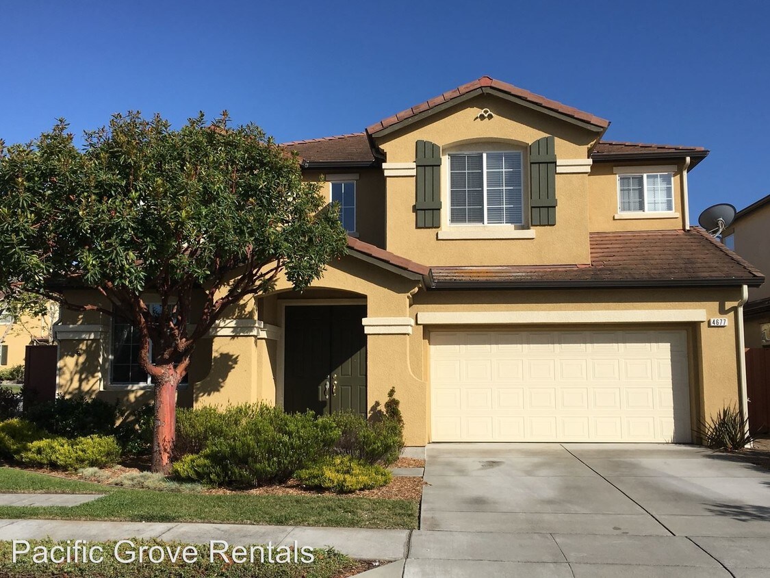 Primary Photo - 4 br, 2.5 bath House - 4677 Sea Breeze Court
