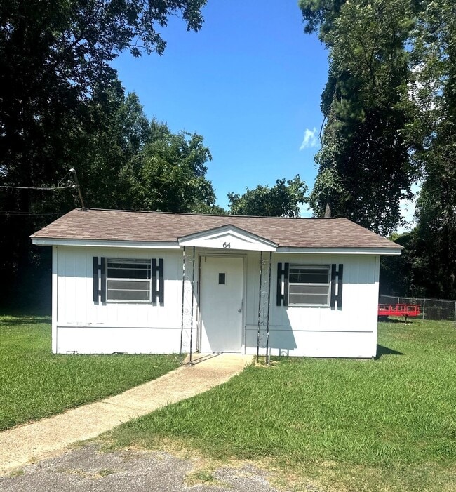 Building Photo - 64 Brick Ave