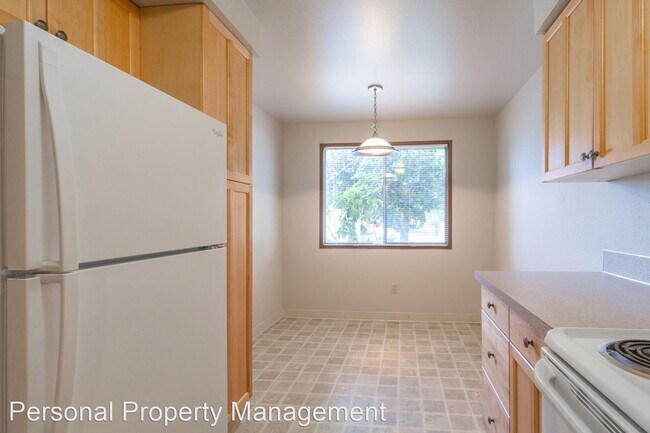Building Photo - 2 br, 1.5 bath House - 1809 SE 145th Court