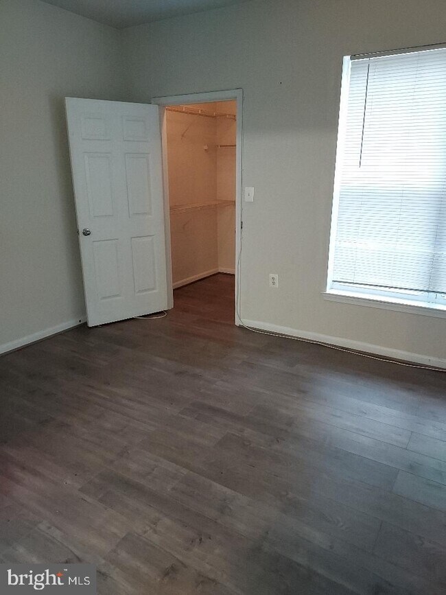 Building Photo - 13347 Connor Dr