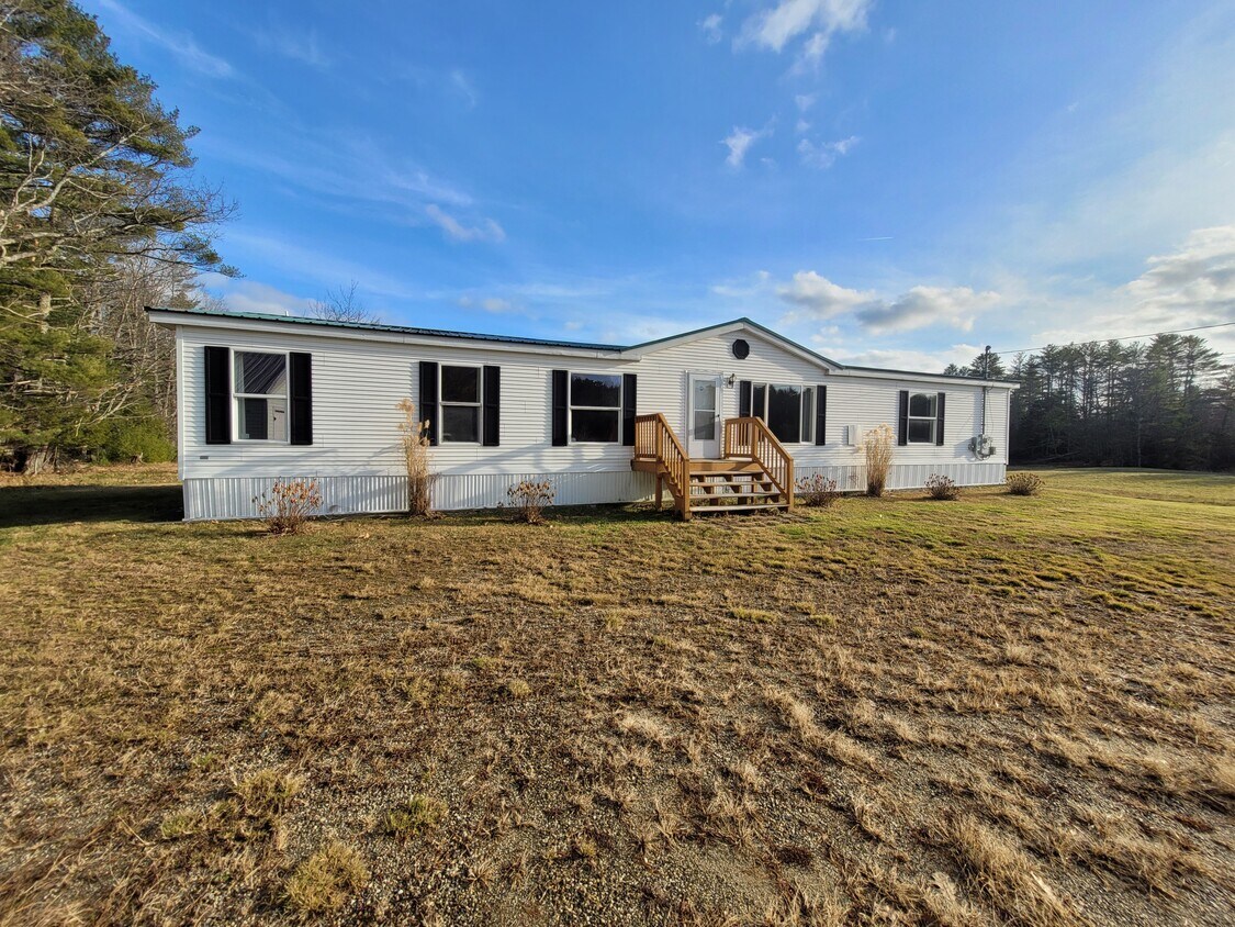 Primary Photo - 101 White Rd