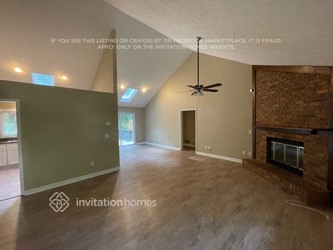Building Photo - 4932 Falcon Wood Trace NE