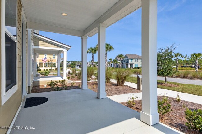 Building Photo - 205 Daydream Ave