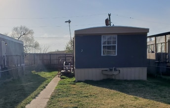 Building Photo - 2504 SW Jefferson Ave