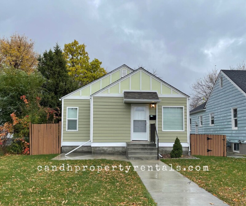 Primary Photo - 234 Custer Avenue