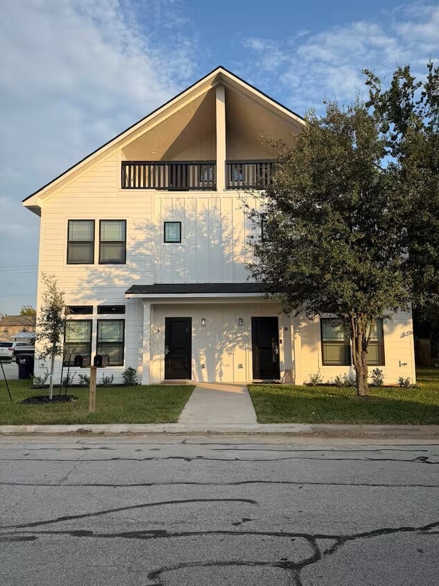 Photo - 204 Fidelity St (College Station, TX)