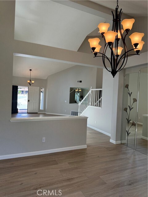 Building Photo - 15 Trabuco Pl