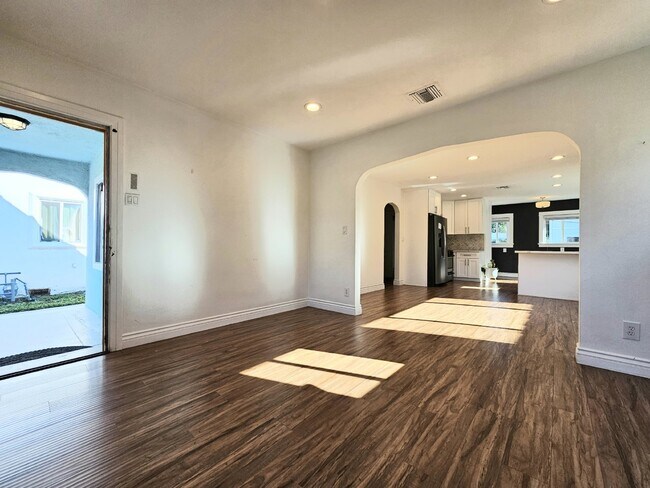 Foto del edificio - Gorgeous Home!!!