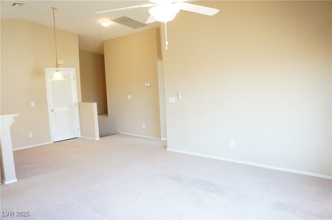 Building Photo - 2554 Velez Valley Way