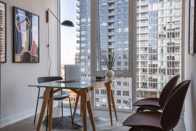 Foto del edificio - 1150 N La Salle Dr