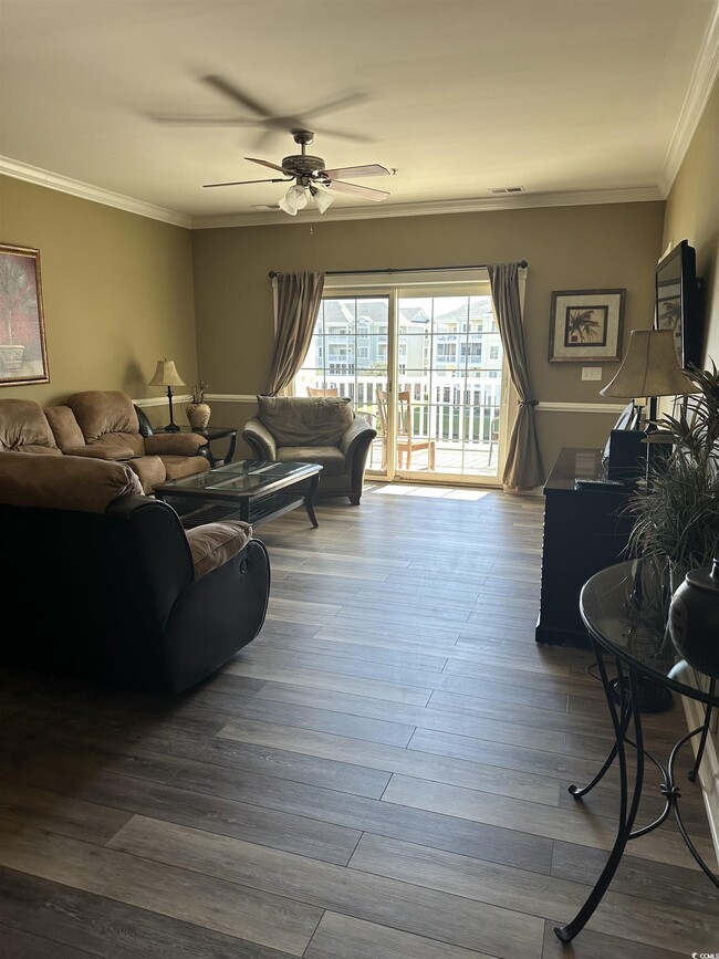 Foto del edificio - 4811 Magnolia Lake Dr