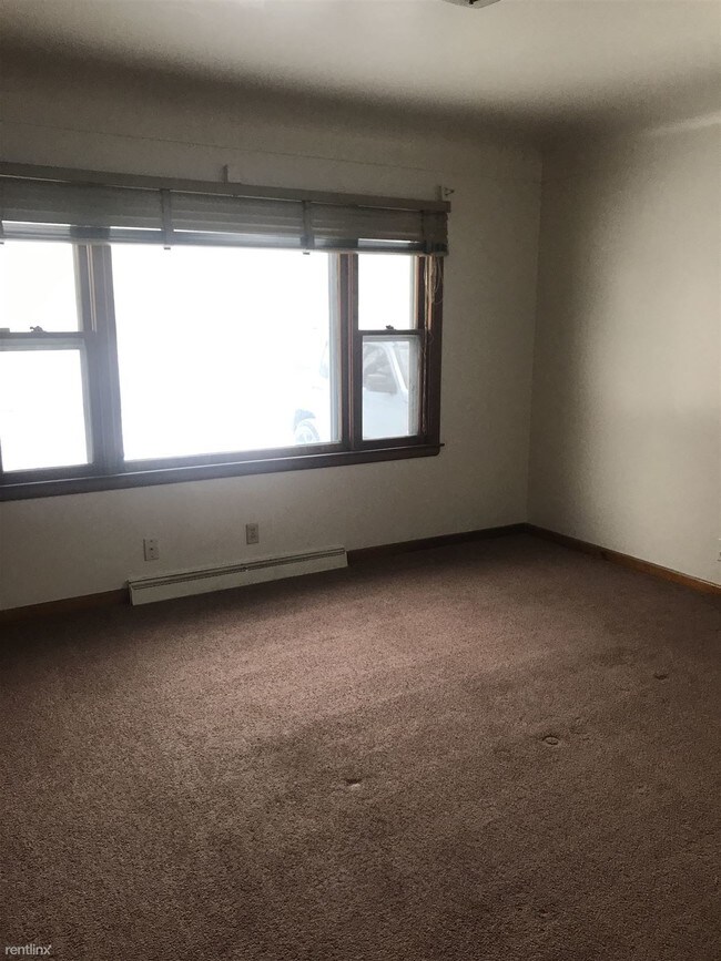 Building Photo - 1 br, 1 bath  - 529 Steward Ave A