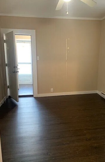 Foto del edificio - 113 N Poplar St