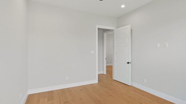 Building Photo - 103 River Mountain Dr