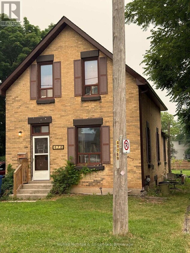 Photo du bâtiment - 470 11th St