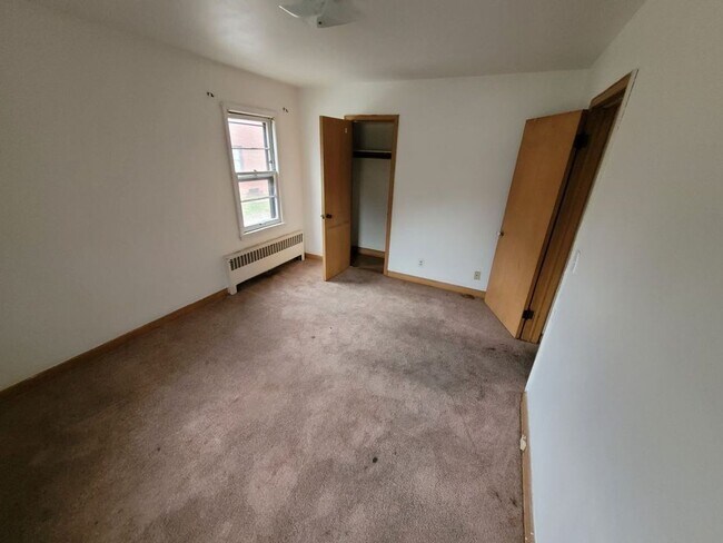 Foto del edificio - 232N75thY