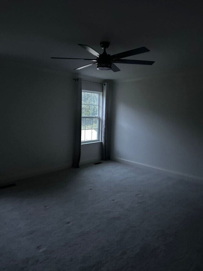 Foto del edificio - 269 S Pointe Ave