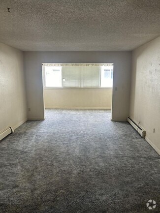Building Photo - 1135 Florida Rd