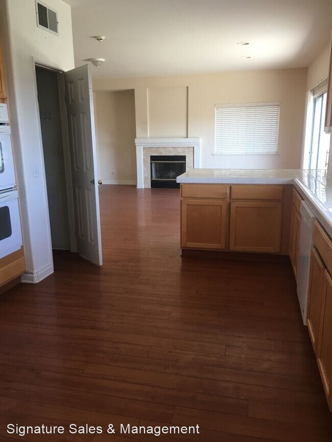 Building Photo - 4 br, 2.5 bath House - 33277 Morning View