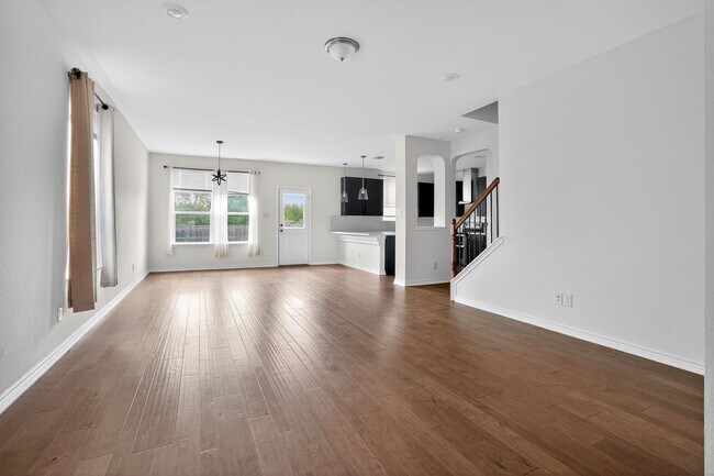 Foto del edificio - **4 Weeks Free!!** Spacious & Stylish Home...