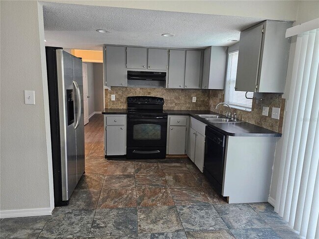 Building Photo - 9114 Whitman Ln