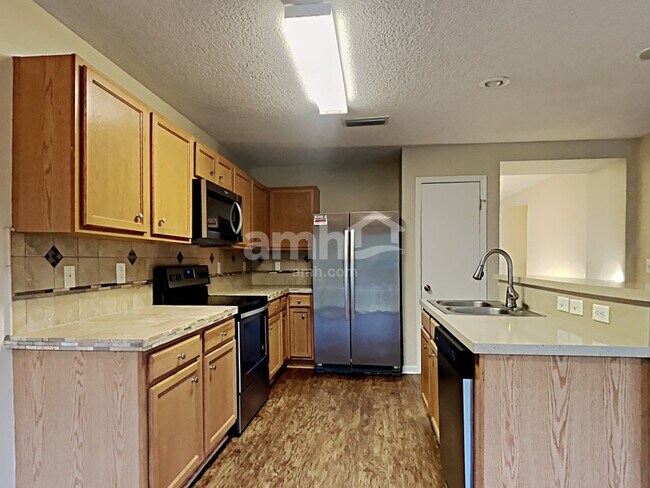 Foto del edificio - 2942 Bent Bow Ln