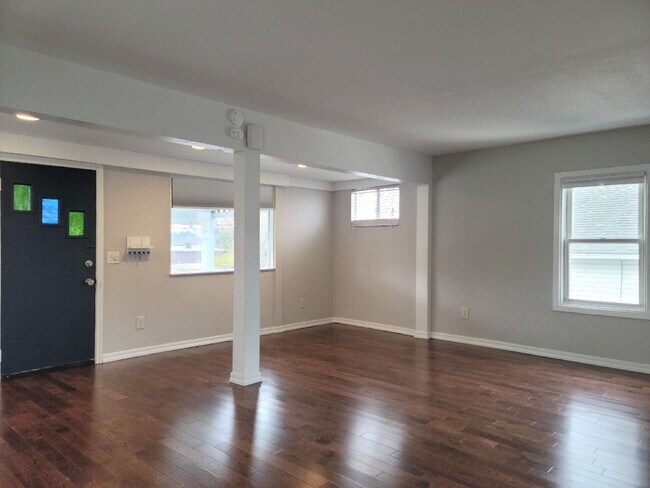 Foto del edificio - 2124 7th St