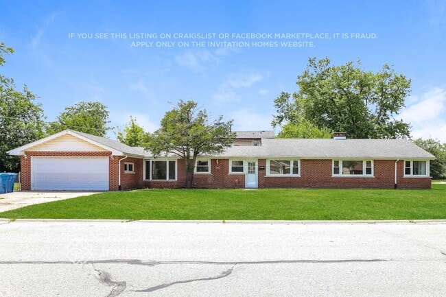 Building Photo - 9921 Harnew Rd E