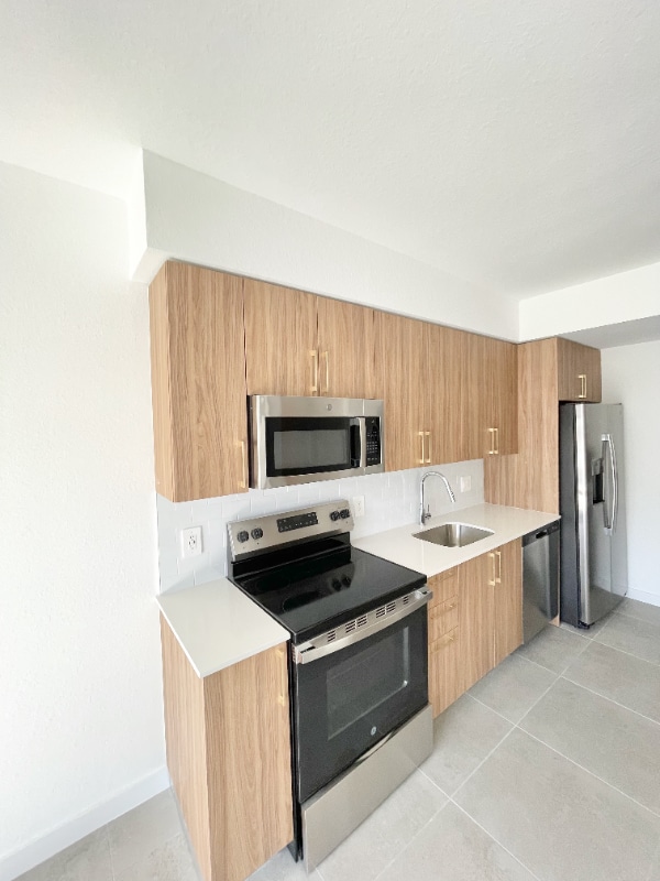 Photo - 1901 Van Buren St Apartment