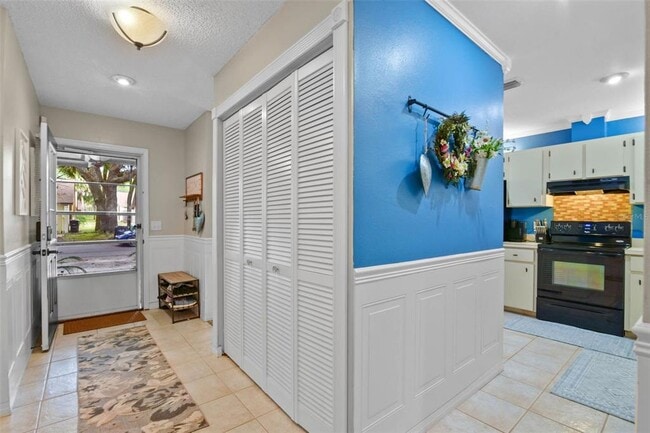 Building Photo - 512 Derby Dr