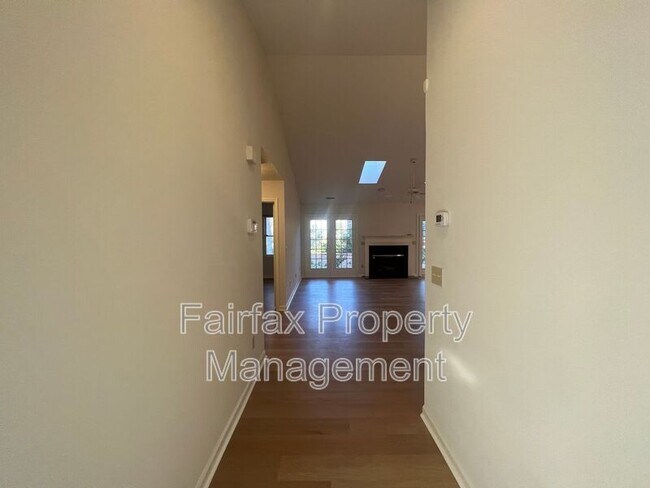 Photo - 404 Tripp Farm Rd House