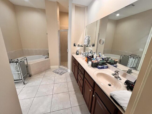 Foto del edificio - 1519 Lake Baldwin Lane