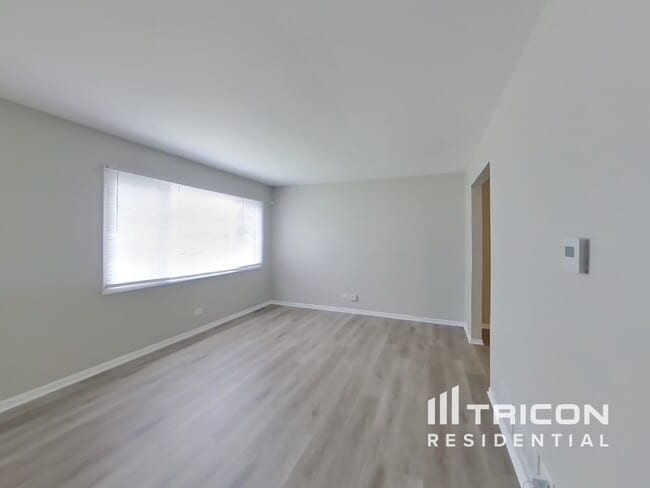 Foto del edificio - 614 Allanson Rd
