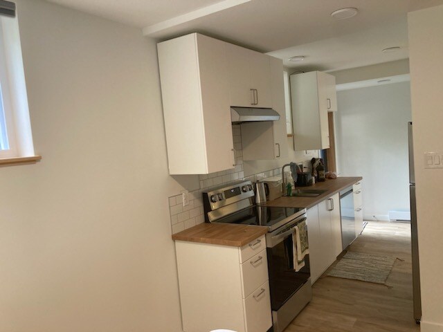 Building Photo - 7782 Av De L'épée