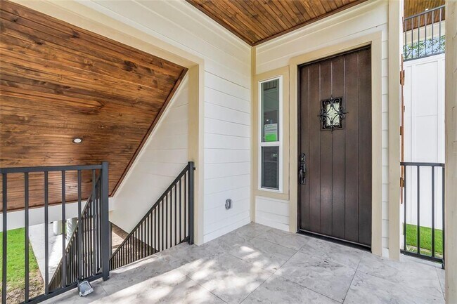 Building Photo - 12439 Texas Army Trail