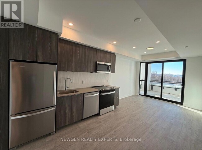 Photo du bâtiment - 750 Whitlock Ave