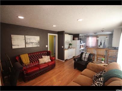 Building Photo - 816 N 200 W