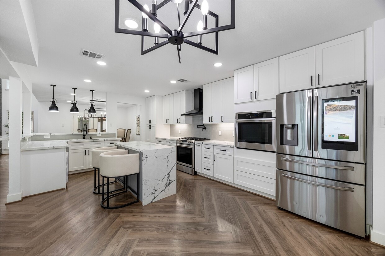 Foto principal - 15731 Steamboat Ln