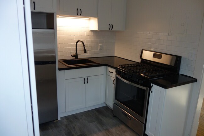Foto del edificio - 115 W 15th St