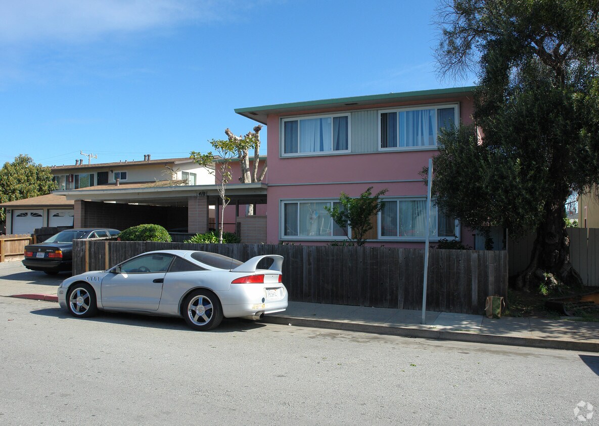 Foto del edificio - 410 Rogell Ct