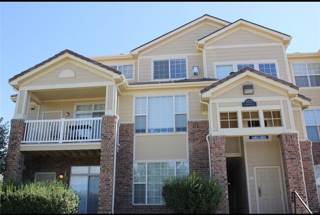 Building Photo - 5723 N Gibralter Way