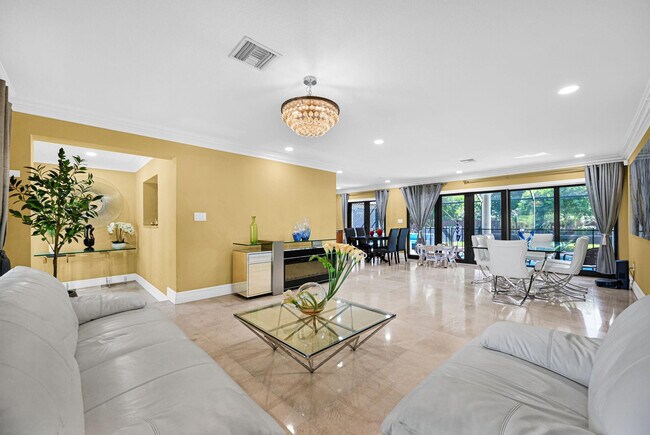 Foto del edificio - 836 Orchid Dr