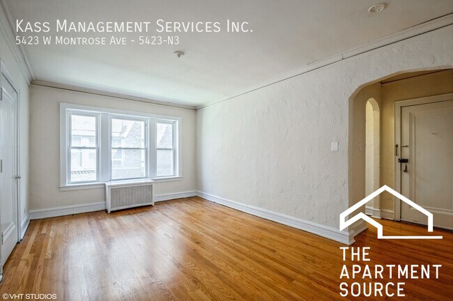 Foto del edificio - 5423 W Montrose Ave