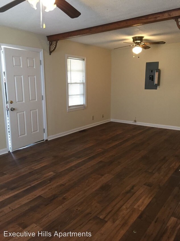 Primary Photo - 3 br, 1 bath House - 2602 Cave Street
