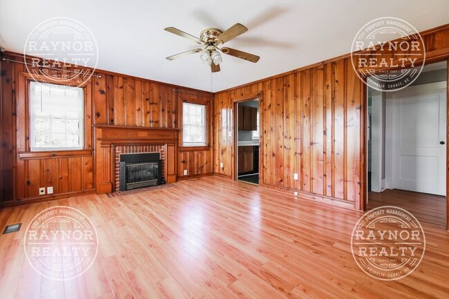 Building Photo - 2045 NC-561