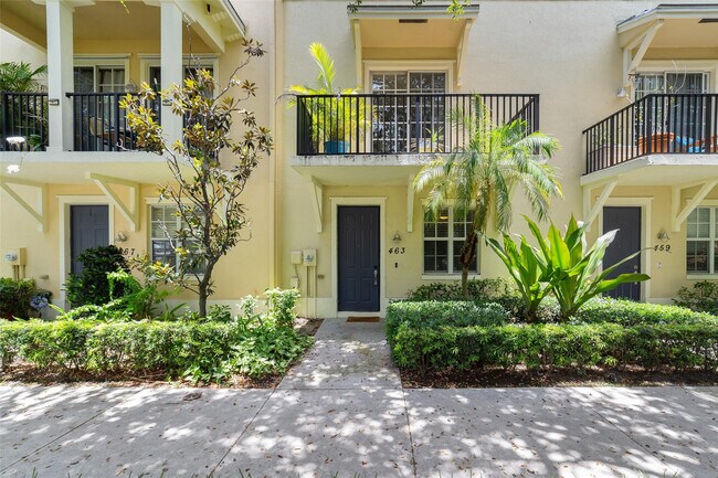 Foto del edificio - 463 School House Rd