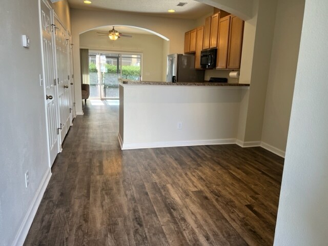 Building Photo - 12997 Springs Manor Dr